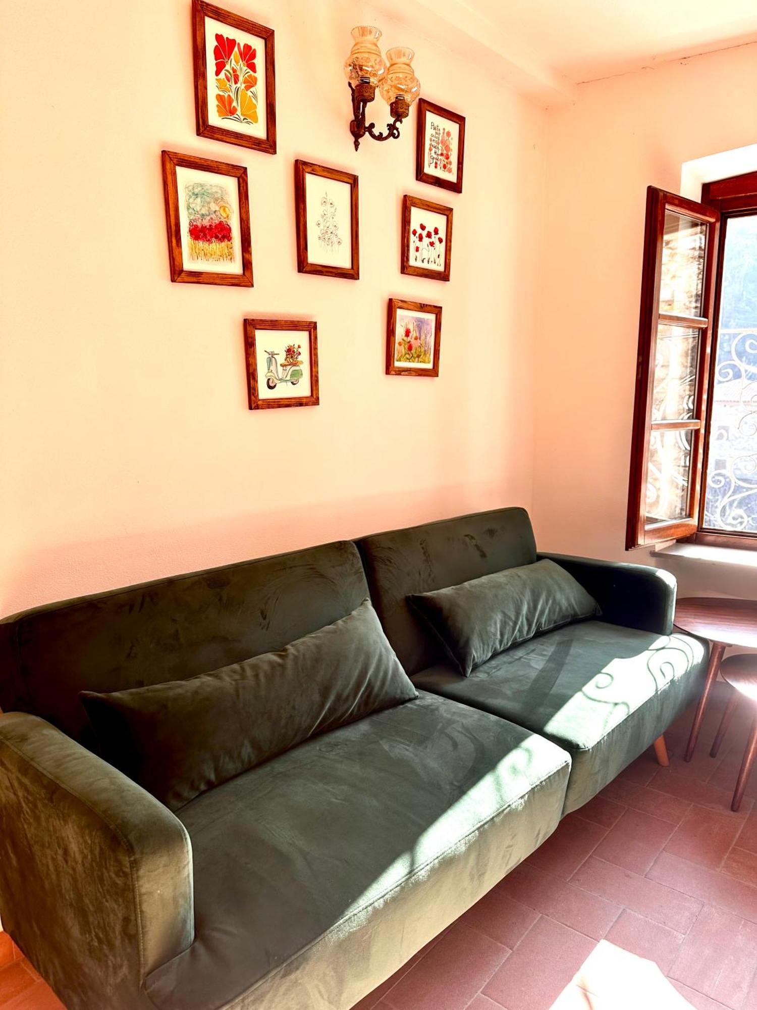 Il Suono Del Fiume Apartment Bagnone Bagian luar foto