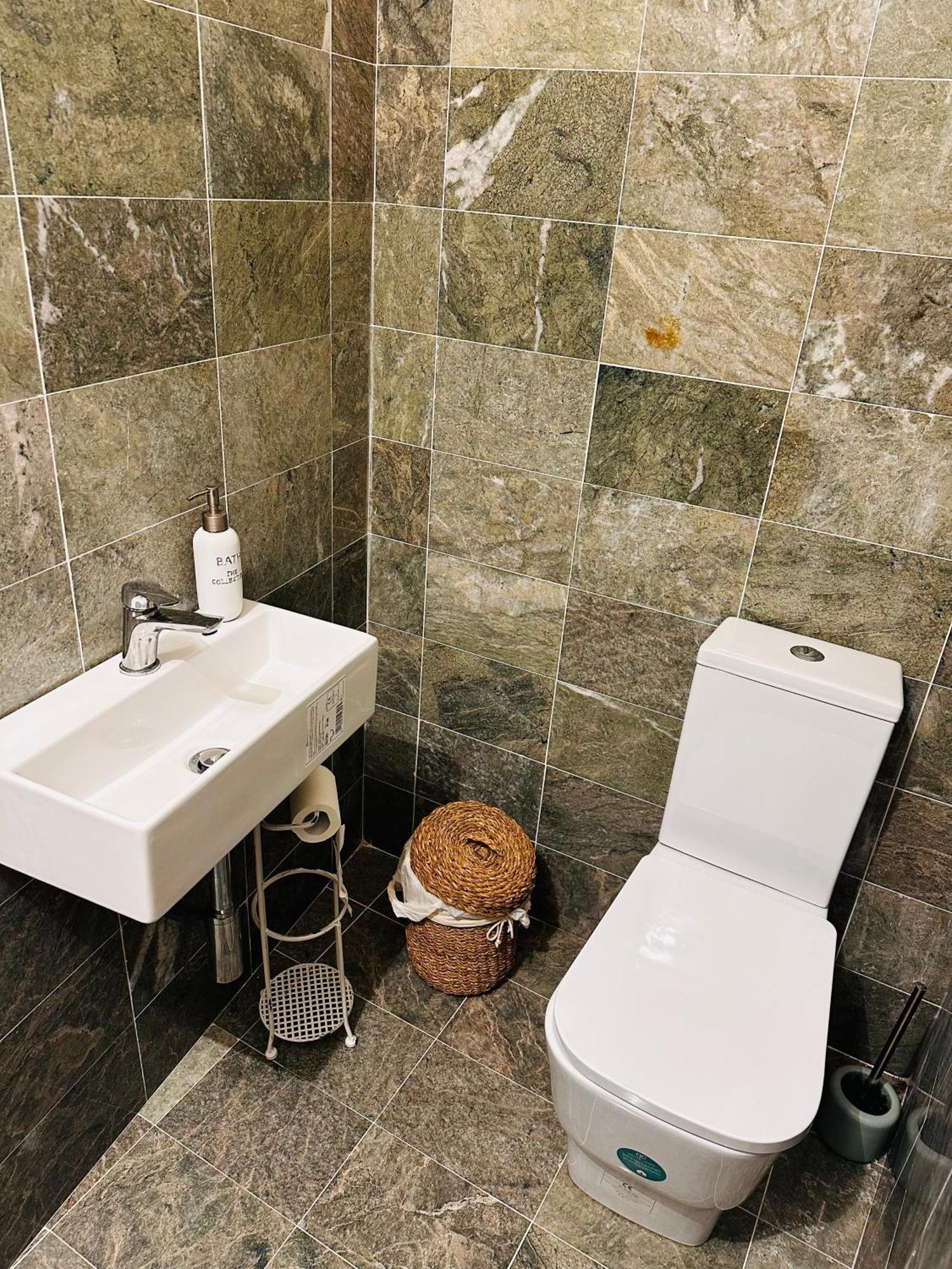 Il Suono Del Fiume Apartment Bagnone Bagian luar foto
